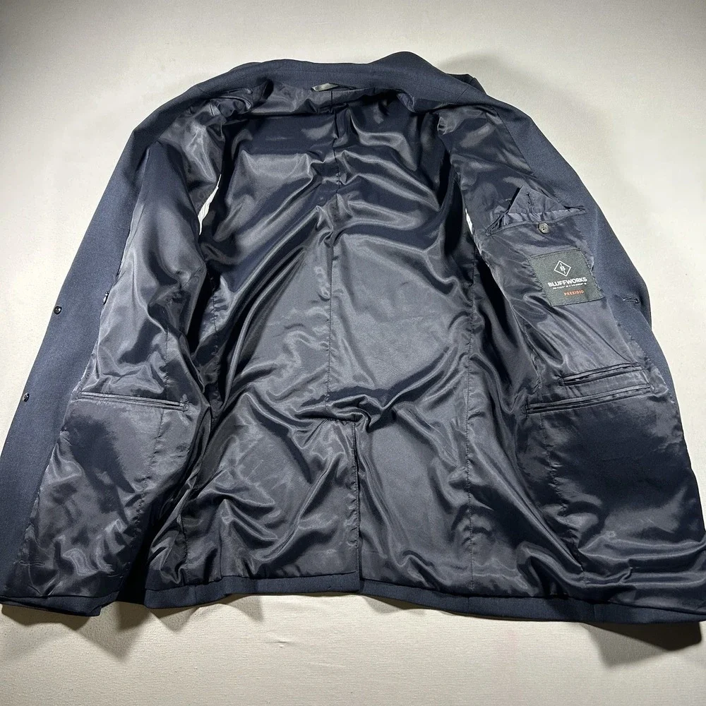 Men's Bluffworks Presidio Slim Fit Blazer Navy 40L Travel Sport Coat